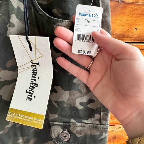 Camo skinny cargo pants size 16 - Picture 5 of 6